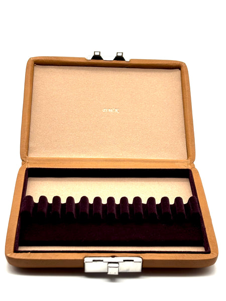 DWK 'CHROMA' LEATHER REED CASE - OBOE (12 REEDS)